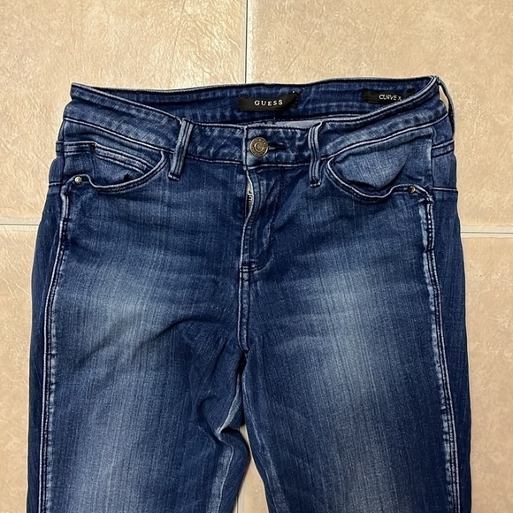 Guess jeans curve X size 27 regular women’s blue distressed skinny jeans - Picture 2 of 8